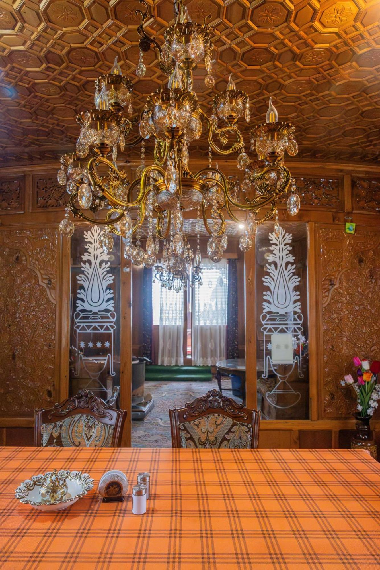 Goona Palace Houseboats Srīnagar Eksteriør bilde